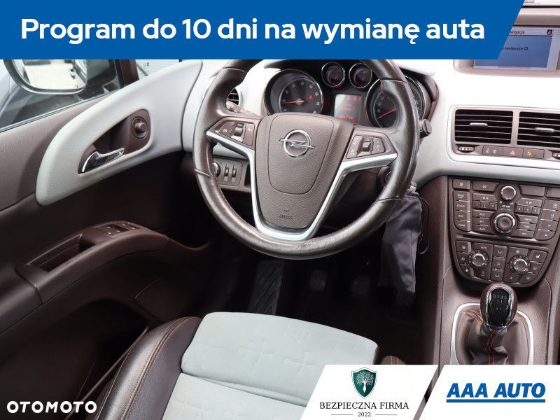 Opel Meriva - 8