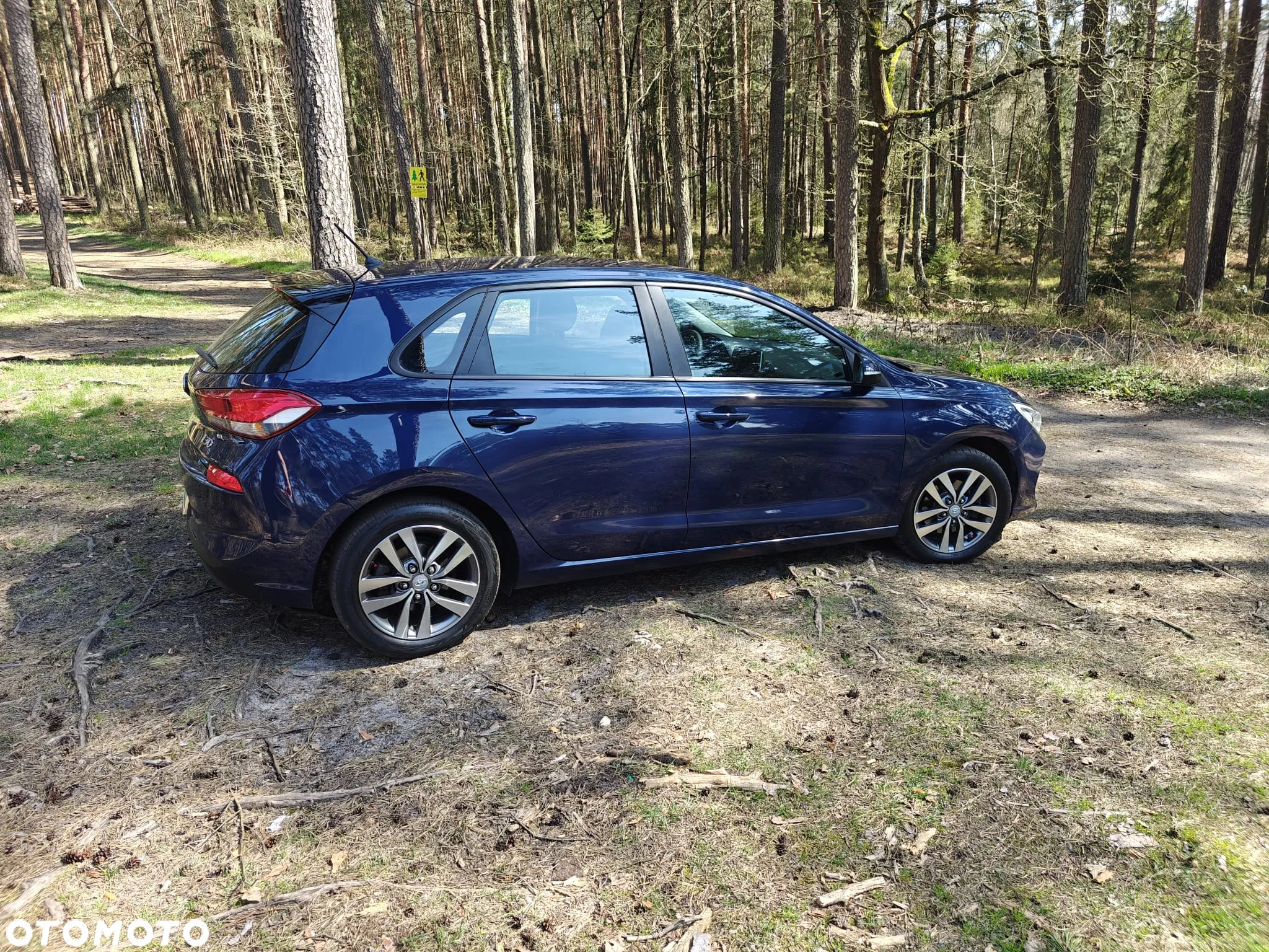 Hyundai i30 1.6 D Classic + - 9