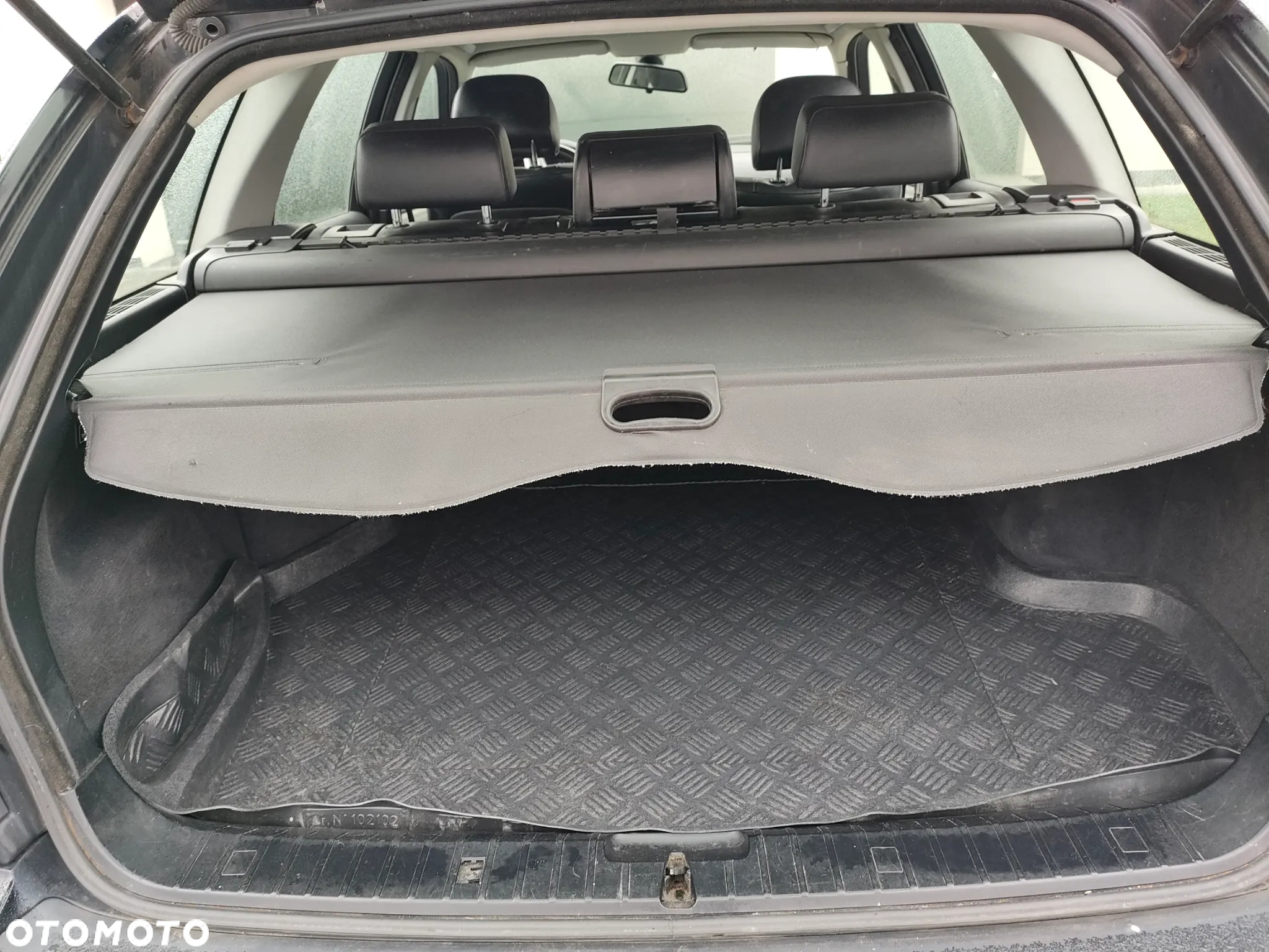 BMW Seria 3 318i Touring Edition Exclusive - 16