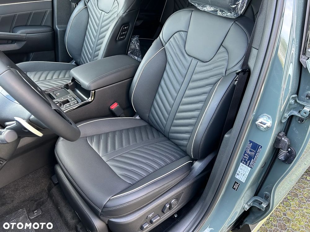Kia Sorento ver-1-6-t--gdi-hev-prestige-line-awd-7os - 13