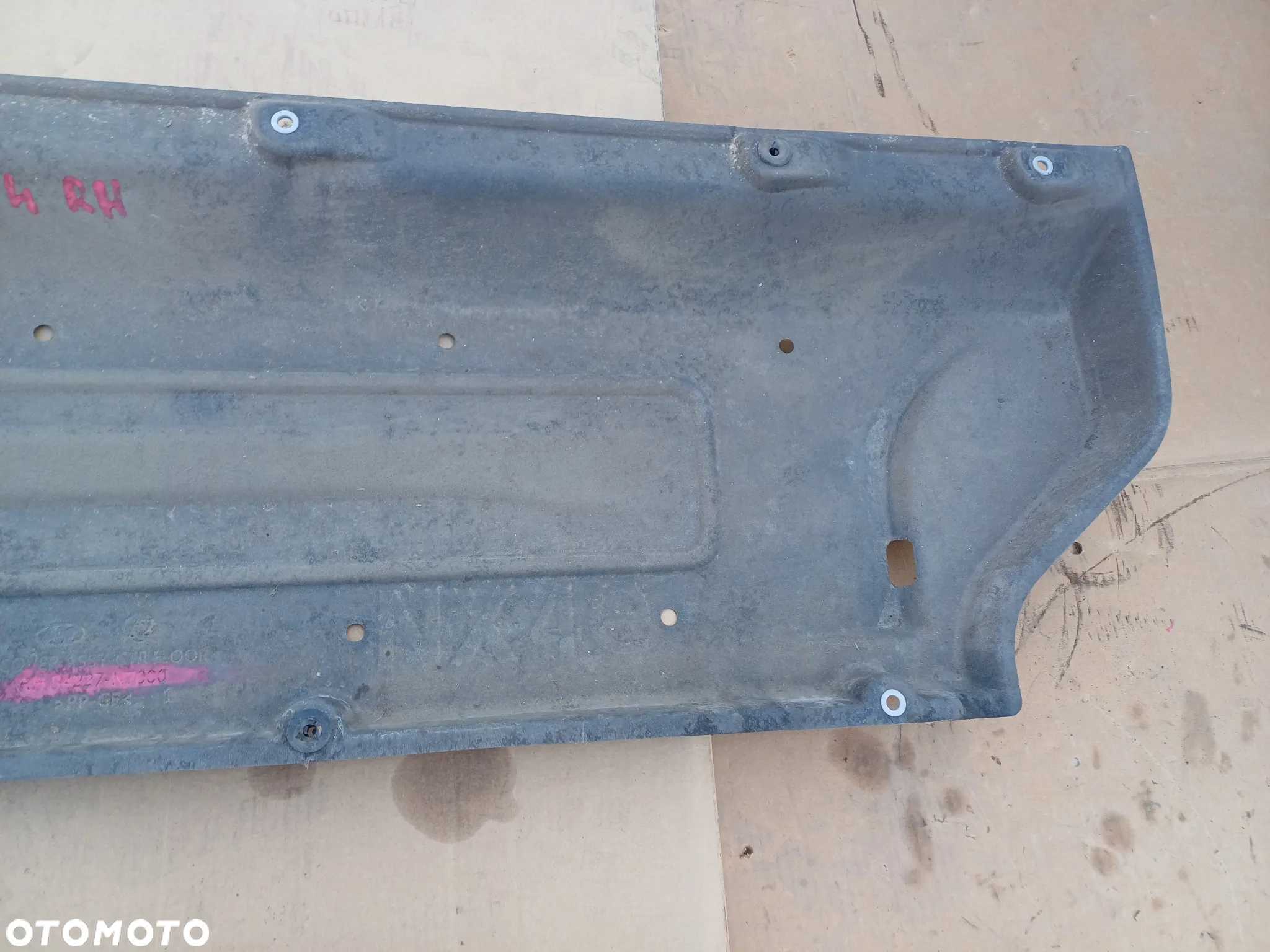 Osłona płyta podwozia prawa Hyundai Tucson IV 1.6 CRDI 21+84227-N7000 - 3