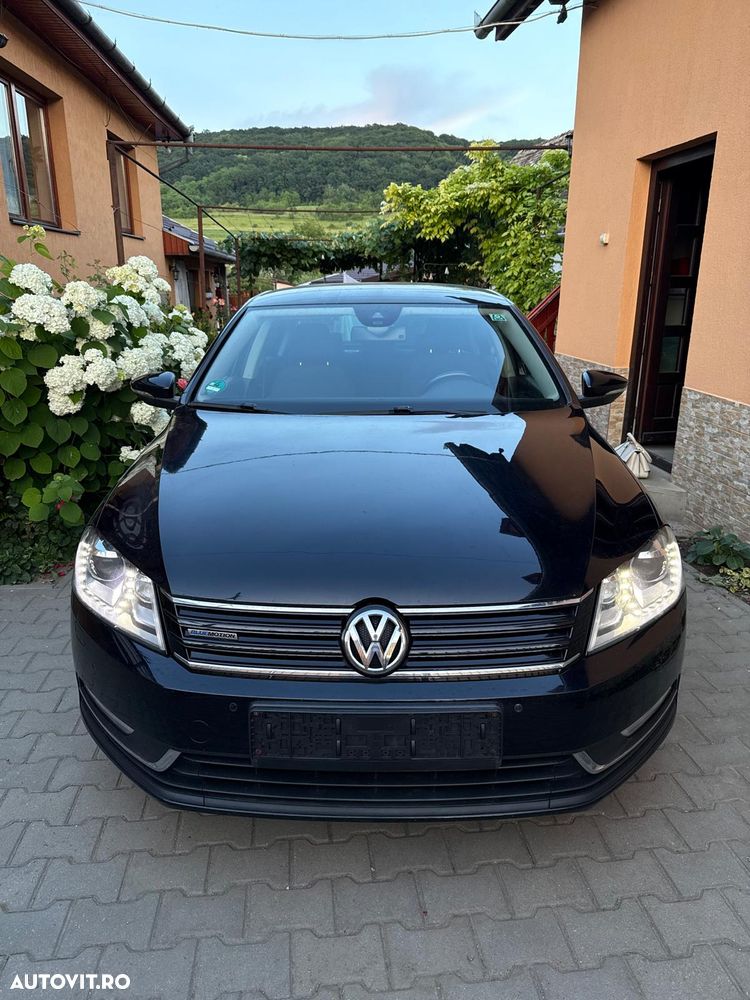 Volkswagen Passat - 2