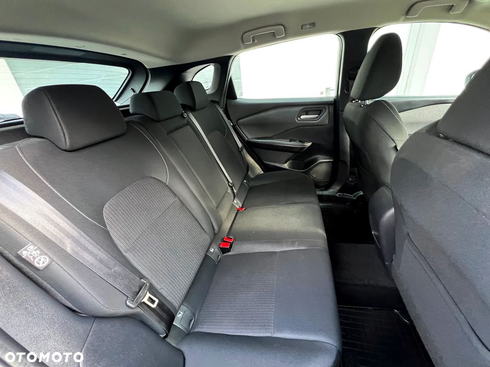 Nissan Qashqai 1.3 DIG-T MHEV Acenta Xtronic - 18