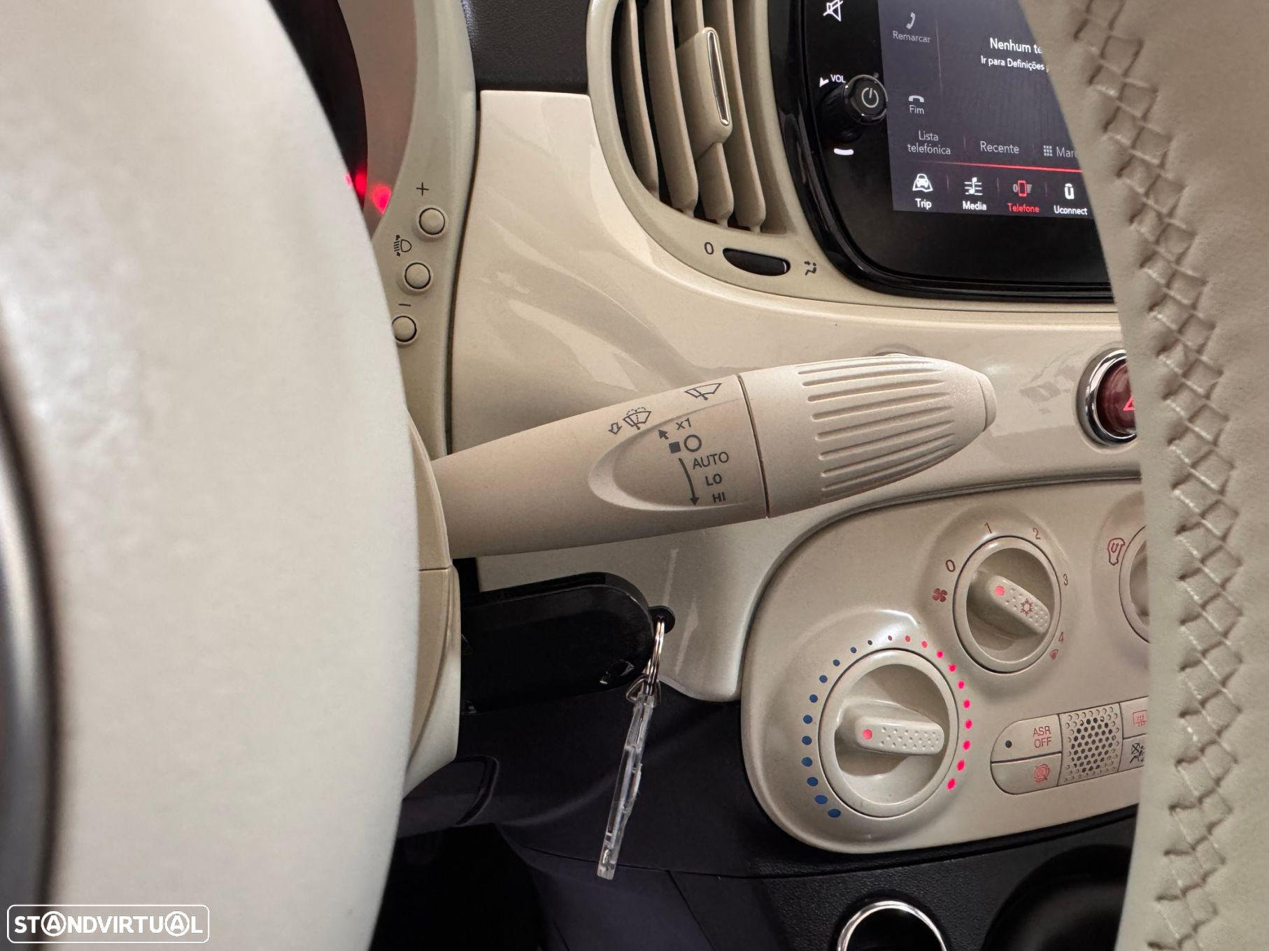 Fiat 500C 1.0 Hybrid Lounge - 25