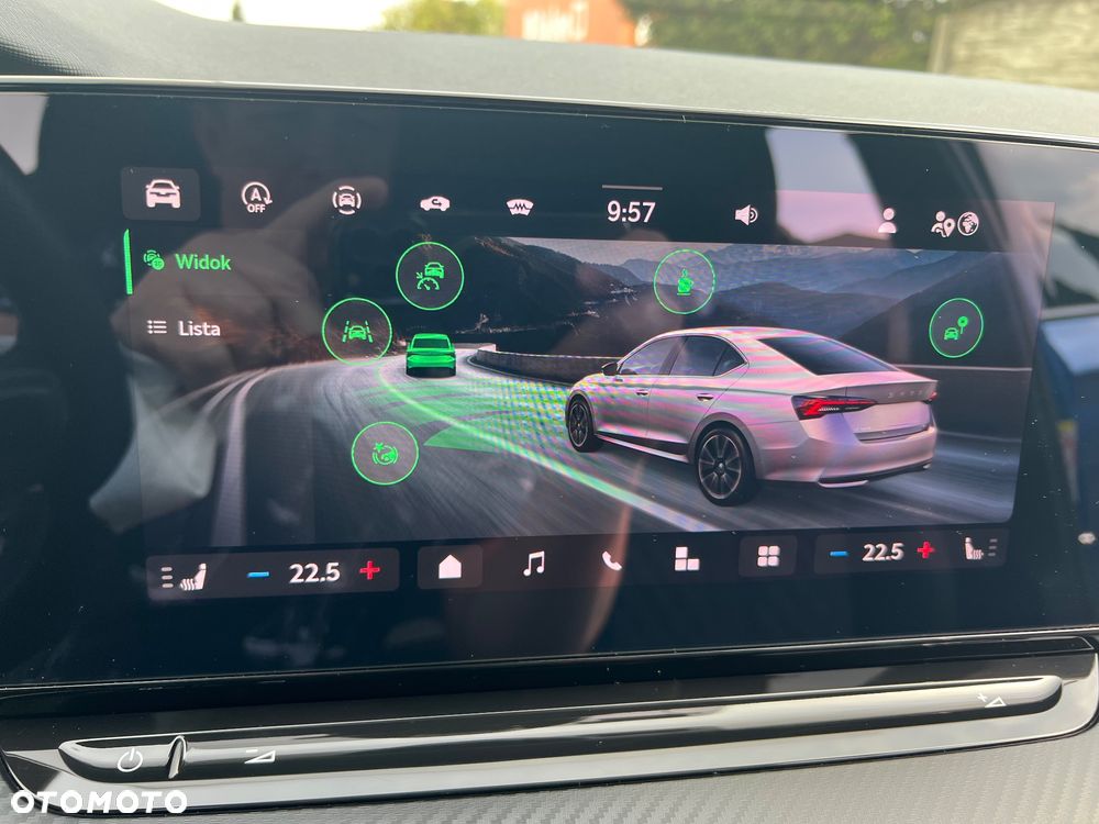 Skoda Octavia 1.5 TSI mHEV Sportline DSG - 3