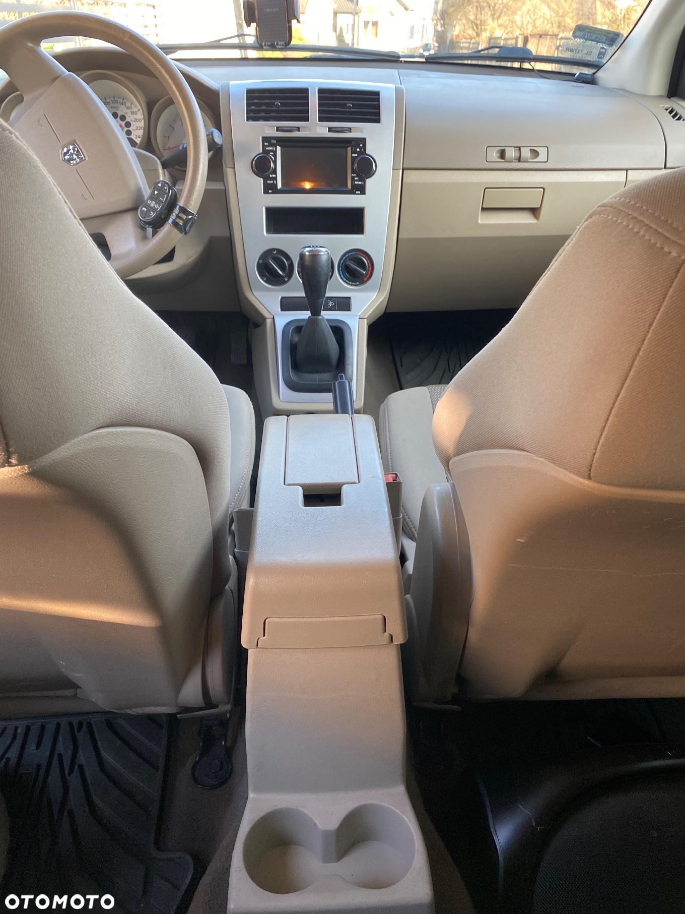 Dodge Caliber - 22