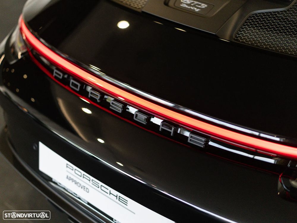 Porsche 911 (992) - 15