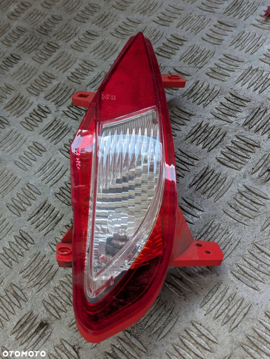 Hyundai i20 2020-2025 lampa prawa w zderzak cofania 92406-Q0100 - 4