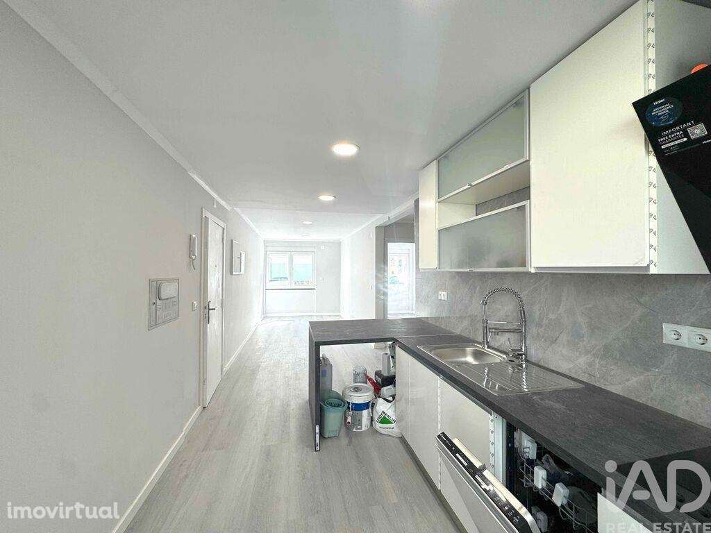 Apartamento T2 em Benfica de 56 m2 - Grande imagem: 4/24