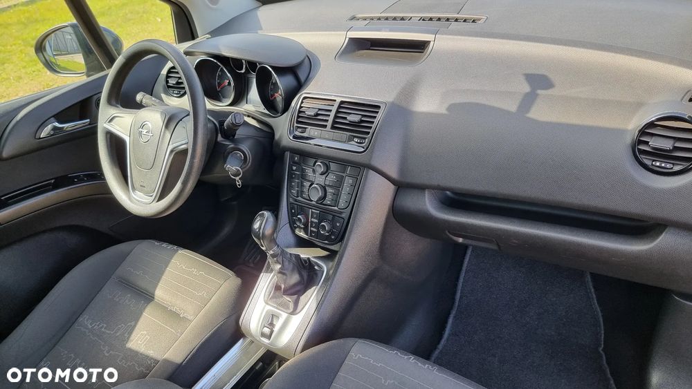 Opel Meriva 1.4 Essentia - 9