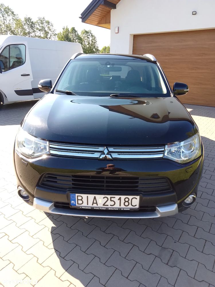 Mitsubishi Outlander - 17