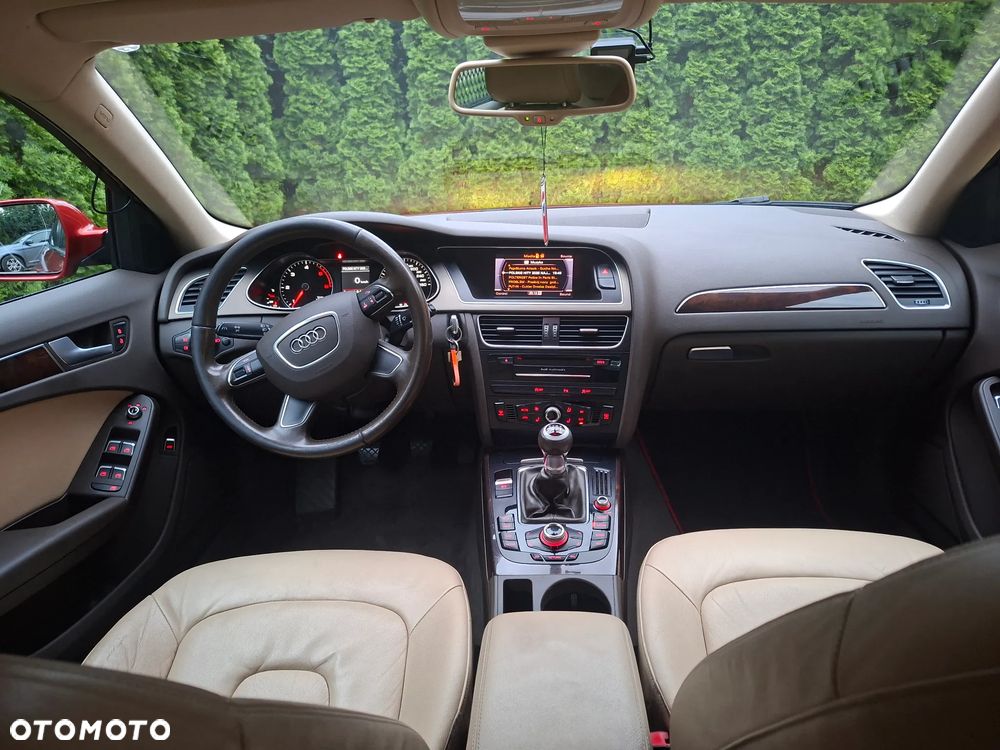 Audi A4 Limousine - 22