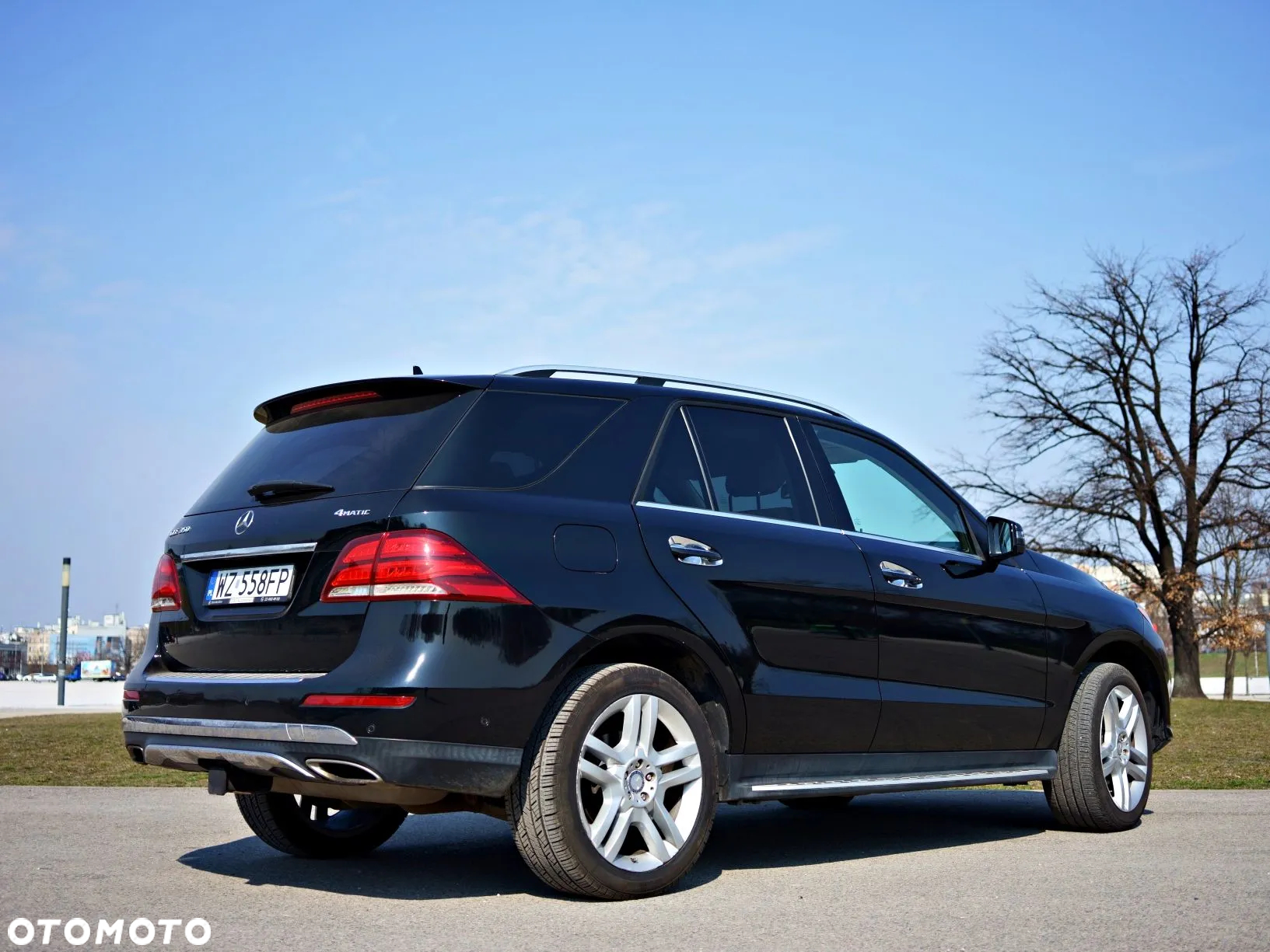 Mercedes-Benz GLE - 16