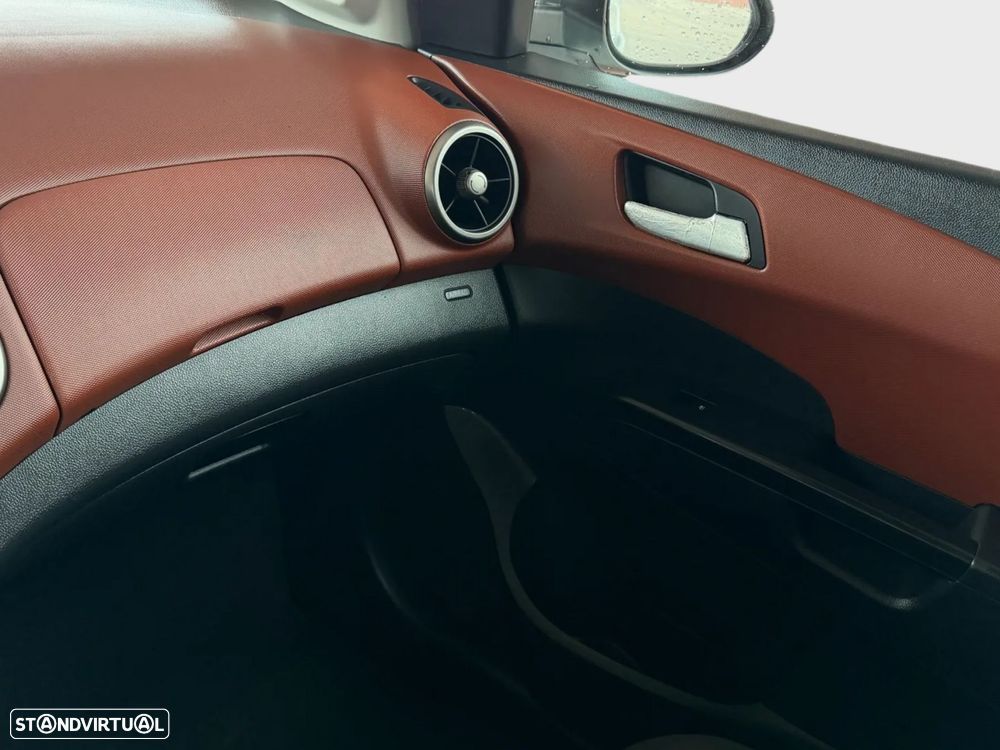 Chevrolet Aveo 1.3 VCDi LTZ - 15