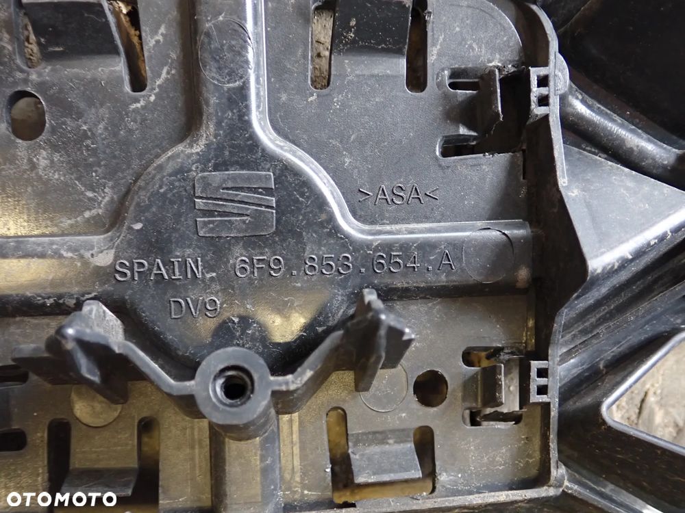SEAT ARONA FR GRILL 6F9 853 654 A - 7