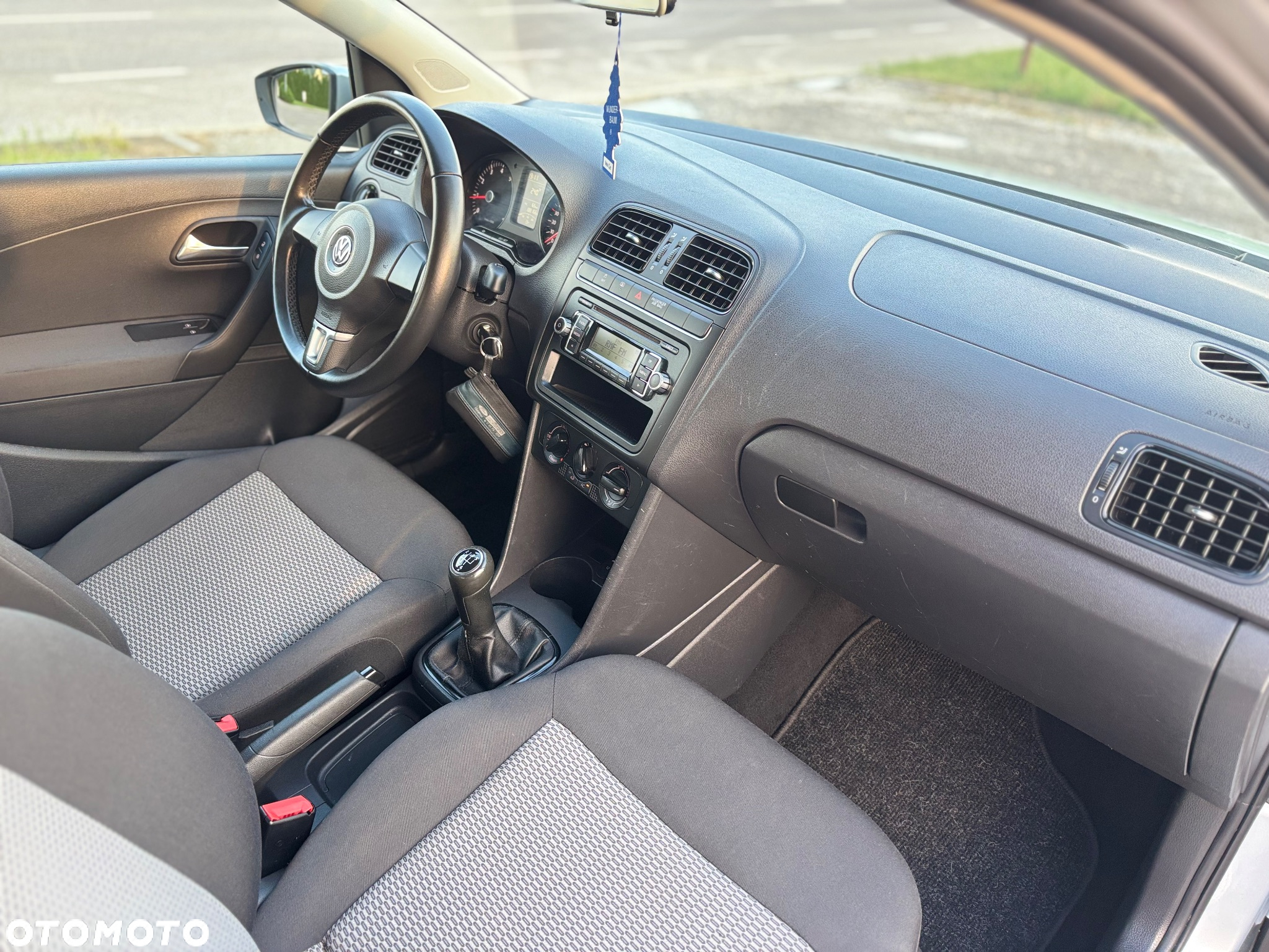 Volkswagen Polo - 10