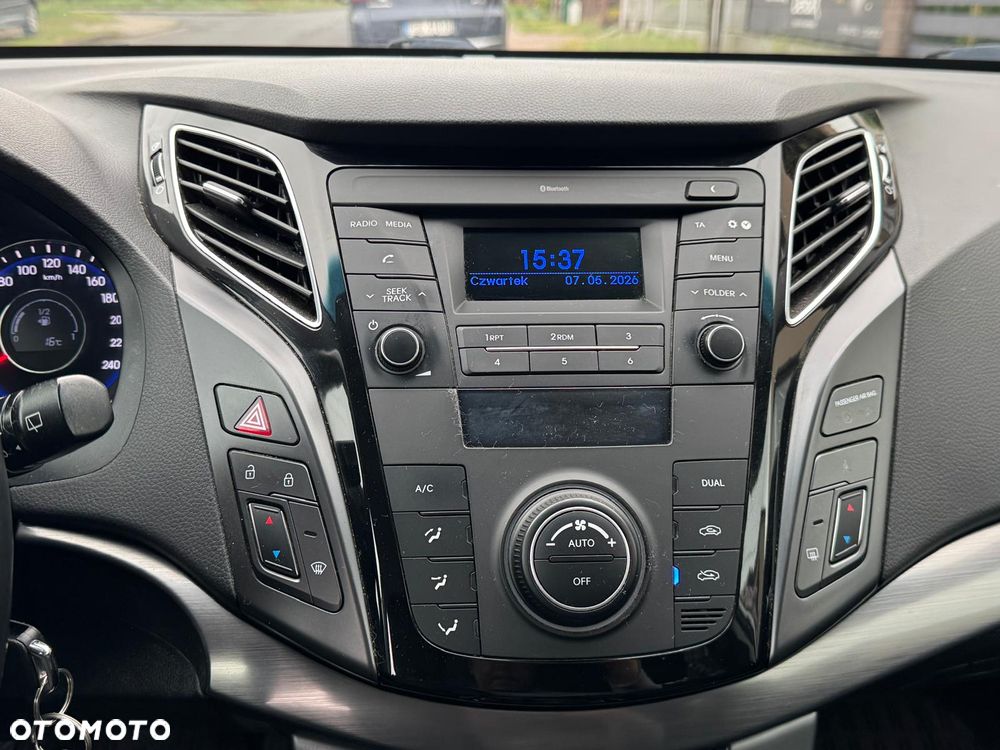 Hyundai i40 Kombi blue 1.7 CRDi Style - 13