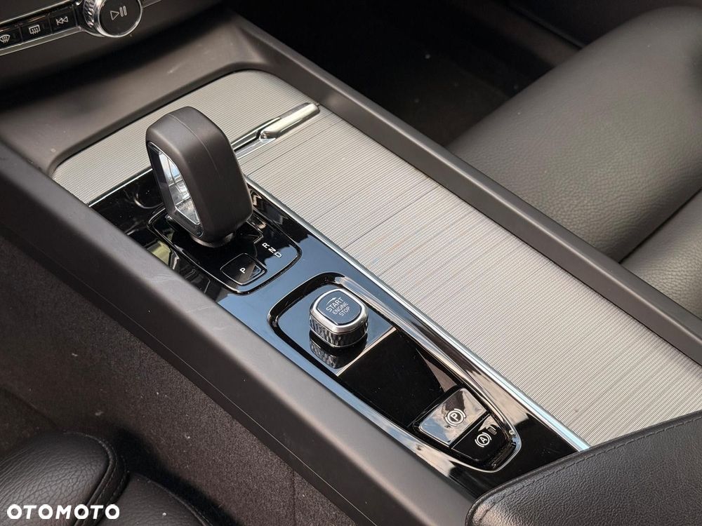 Volvo XC 60 - 16