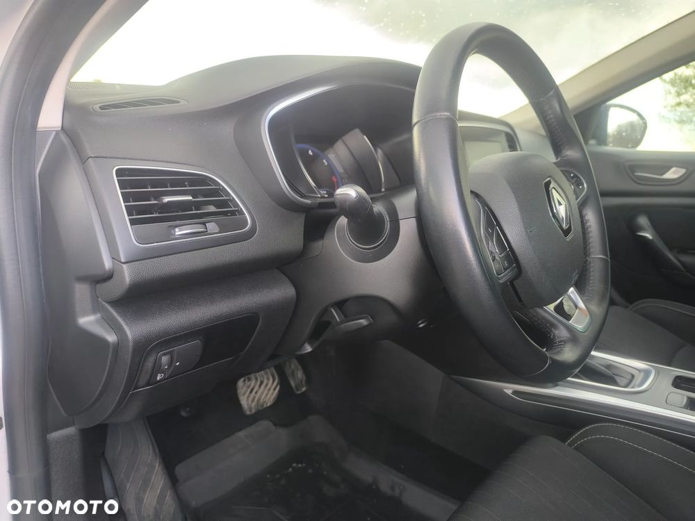 Renault Megane 1.3 TCe FAP Limited EDC - 36