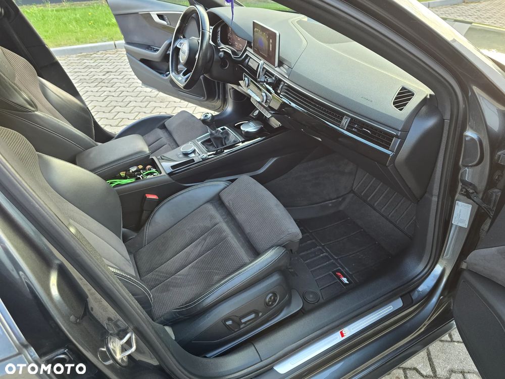Audi A4 Avant - 12