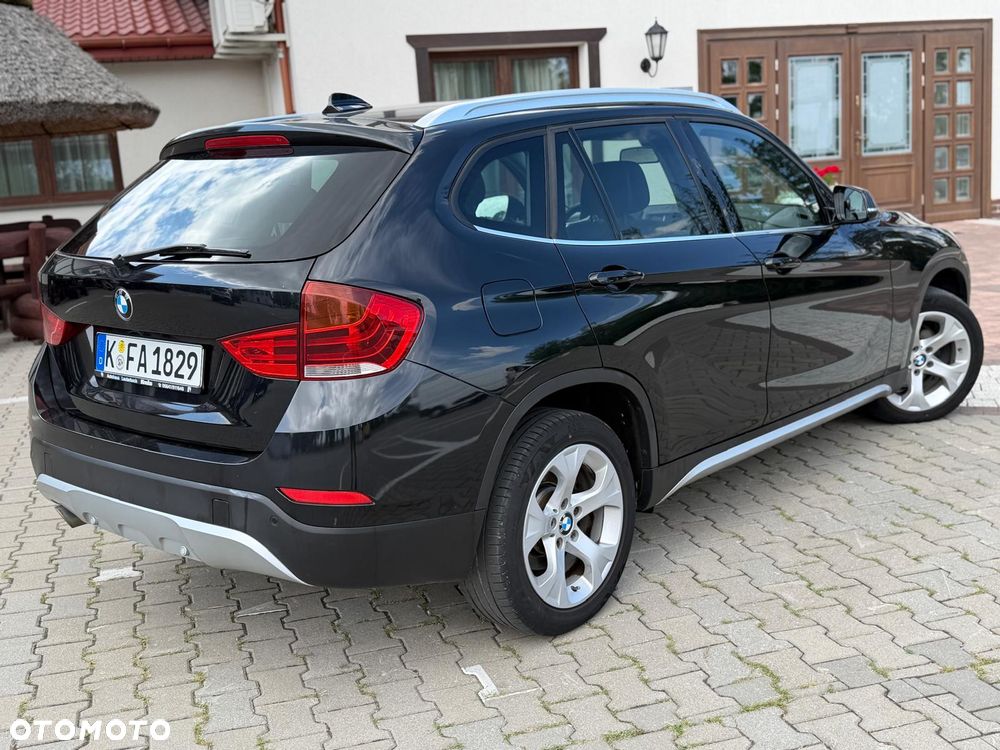 BMW X1 sDrive18d xLine - 29