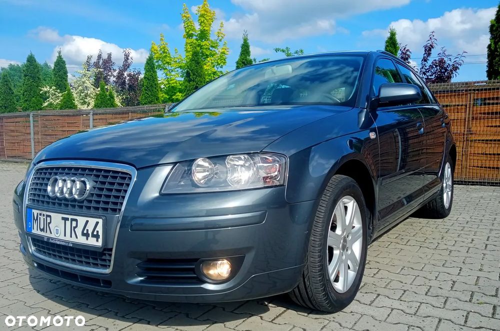 Audi A3 Sportback 1.6 Attraction - 3