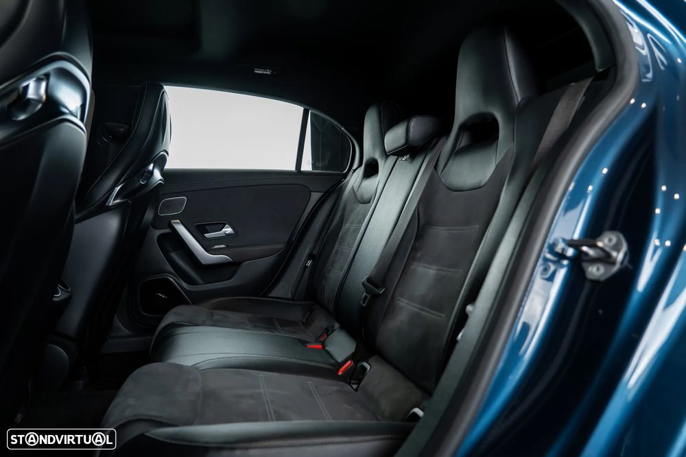 Mercedes-Benz A 35 AMG 4Matic Speedshift DCT 7G Edition 1 - 27