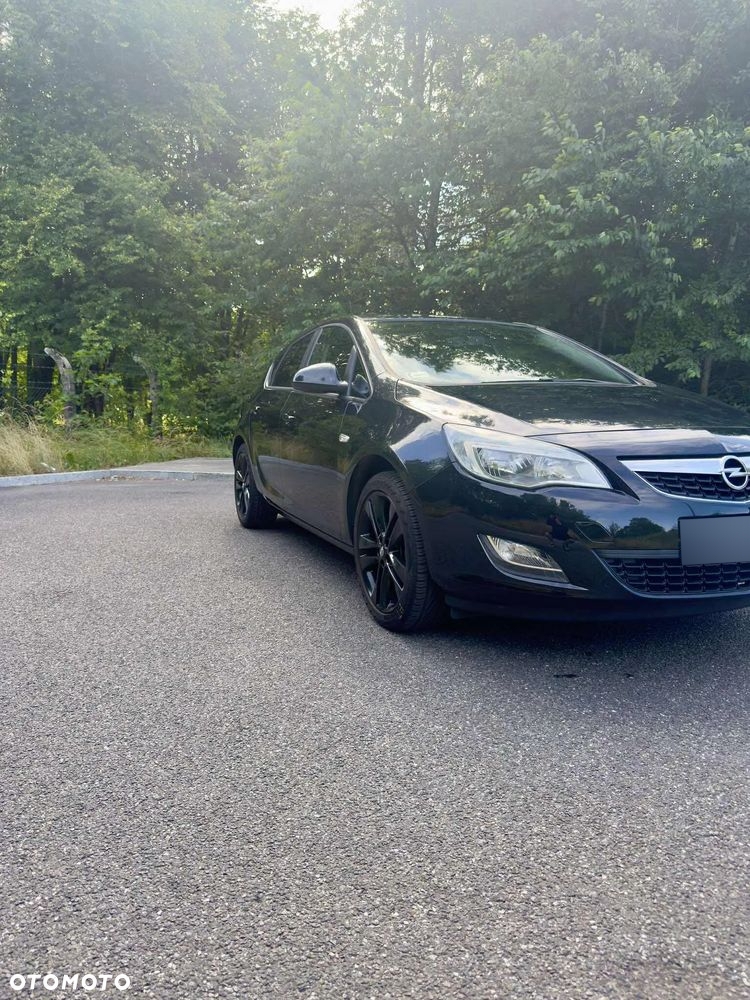 Opel Astra 1.4 Turbo Cosmo - 3