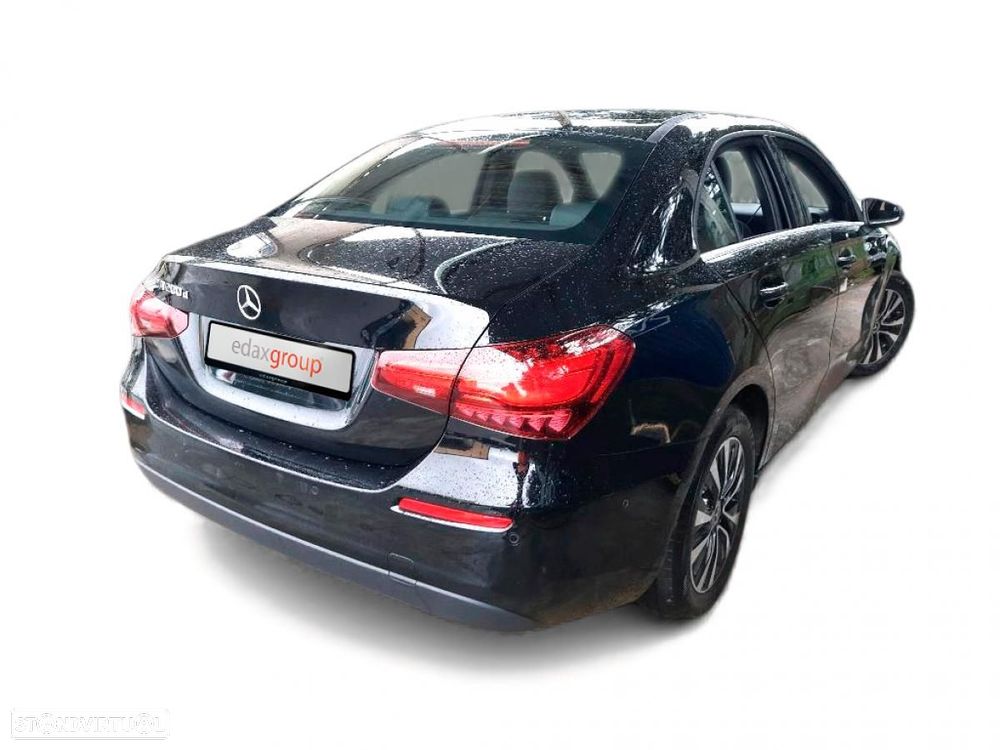 Mercedes-Benz A 200 Limousine d - 2