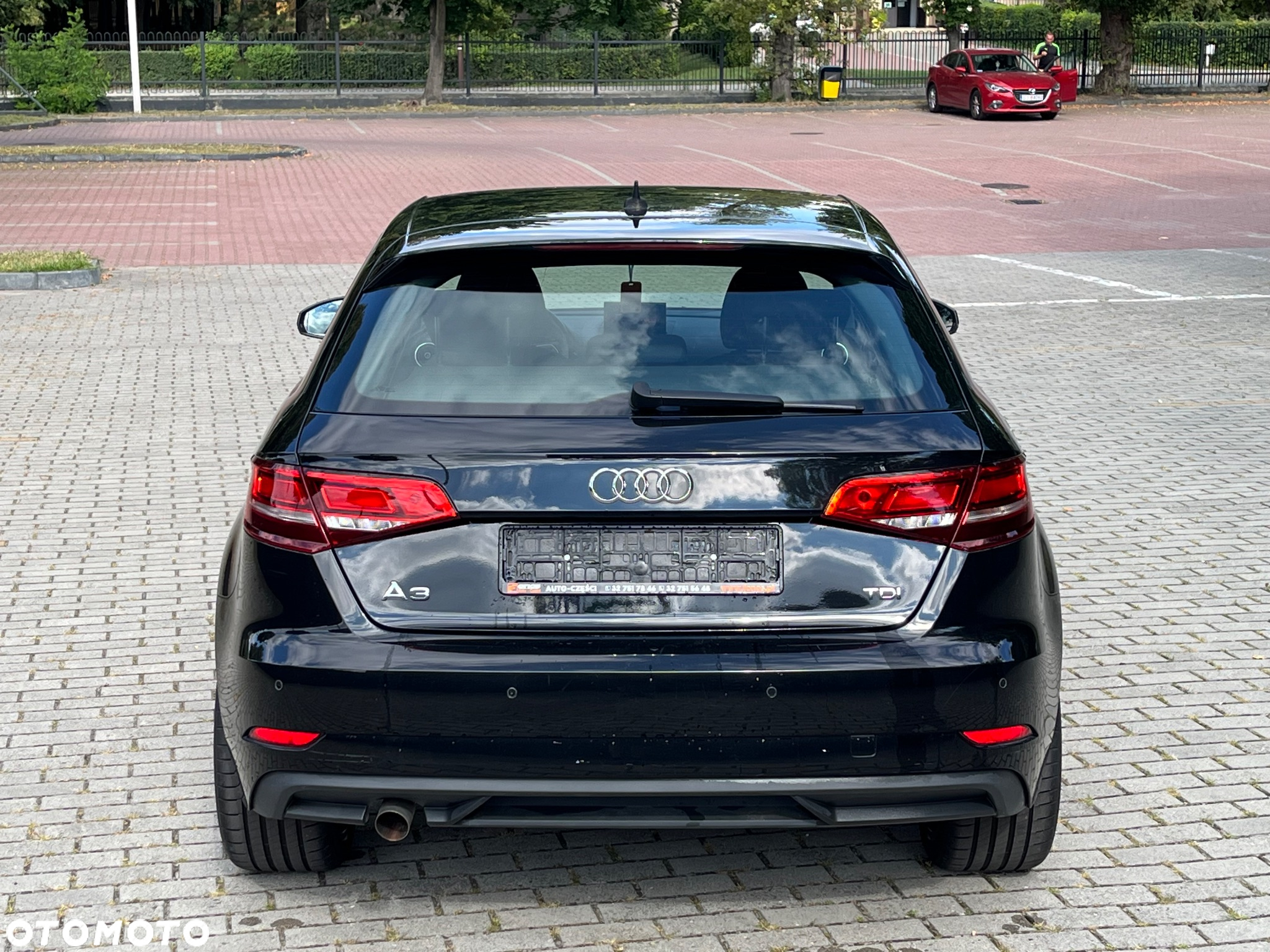 Audi A3 1.6 TDI S tronic design - 5