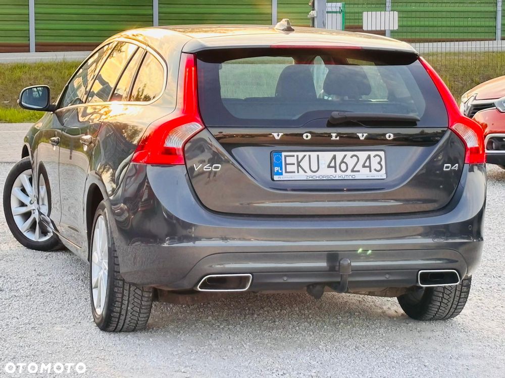 Volvo V60 D4 Drive-E Summum - 13