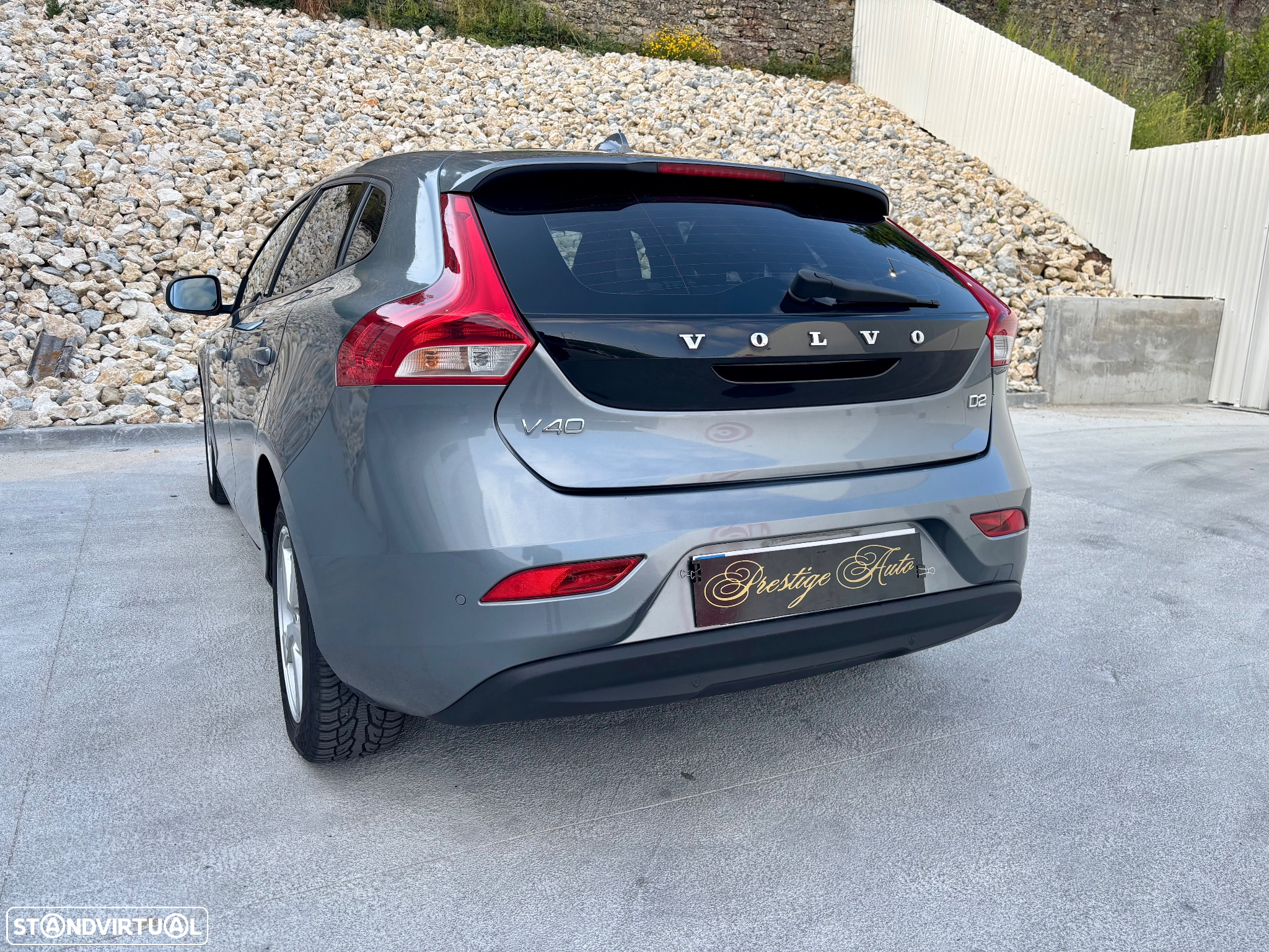 Volvo V40 1.6 D2 Kinetic Eco - 24