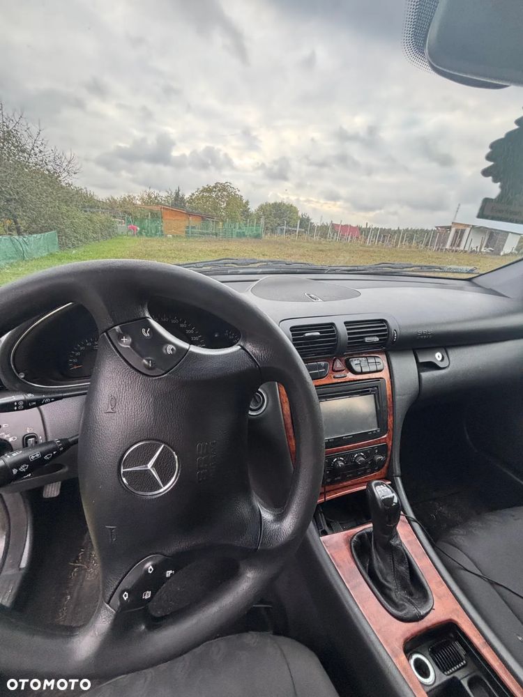 Mercedes-Benz Klasa C 200 T CDI Classic - 5
