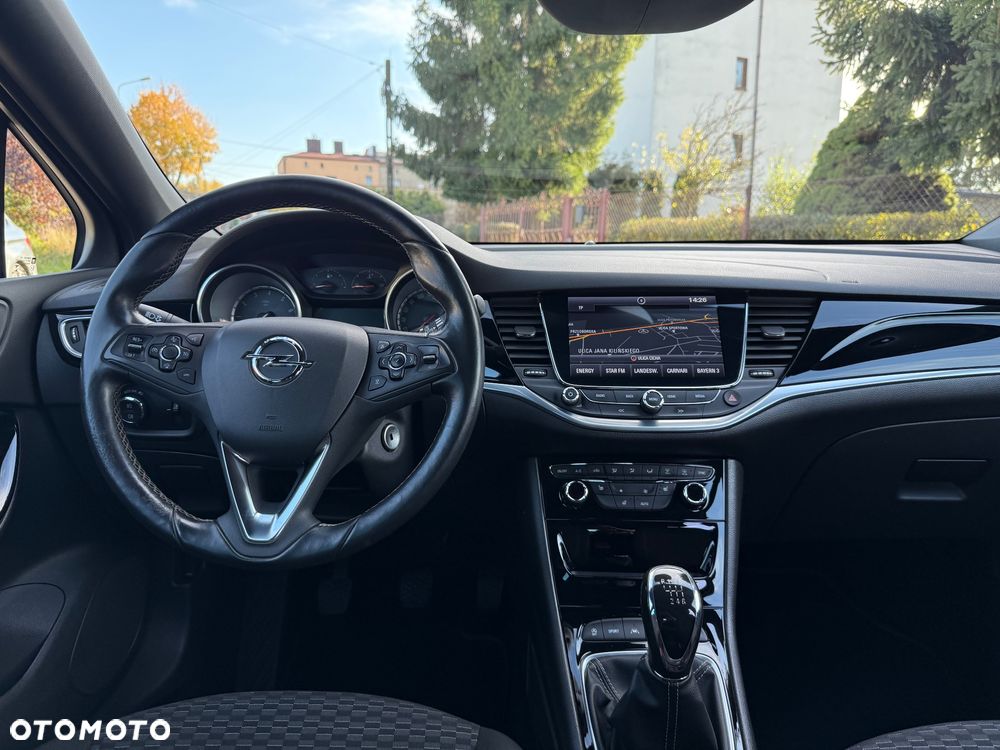 Opel Astra 1.6 Turbo Start/Stop Innovation - 13