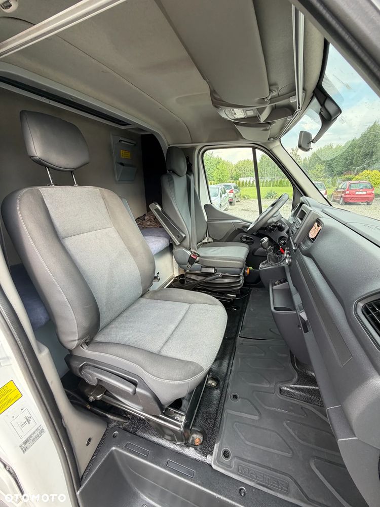Renault Master - 3