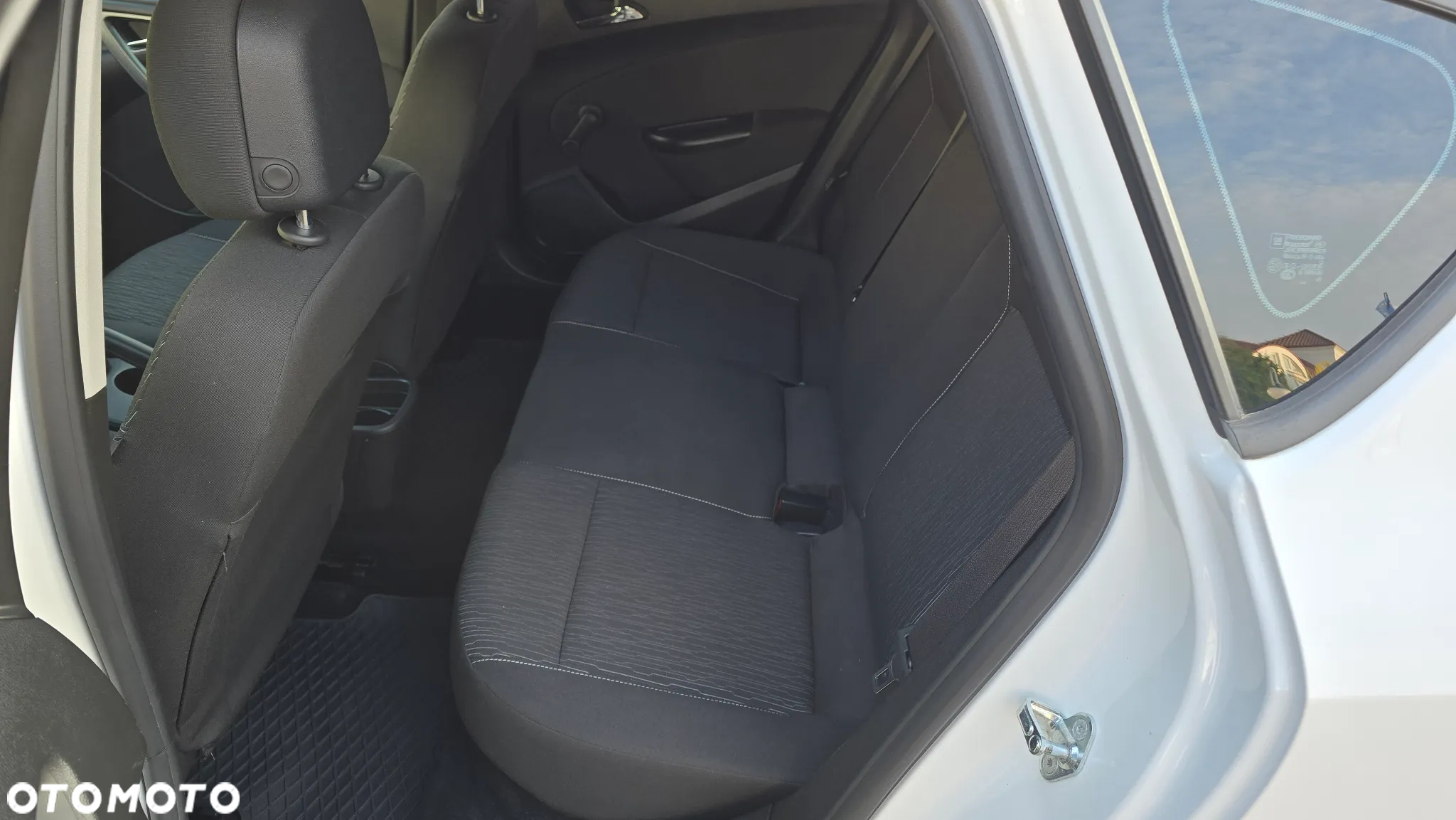 Opel Astra - 24