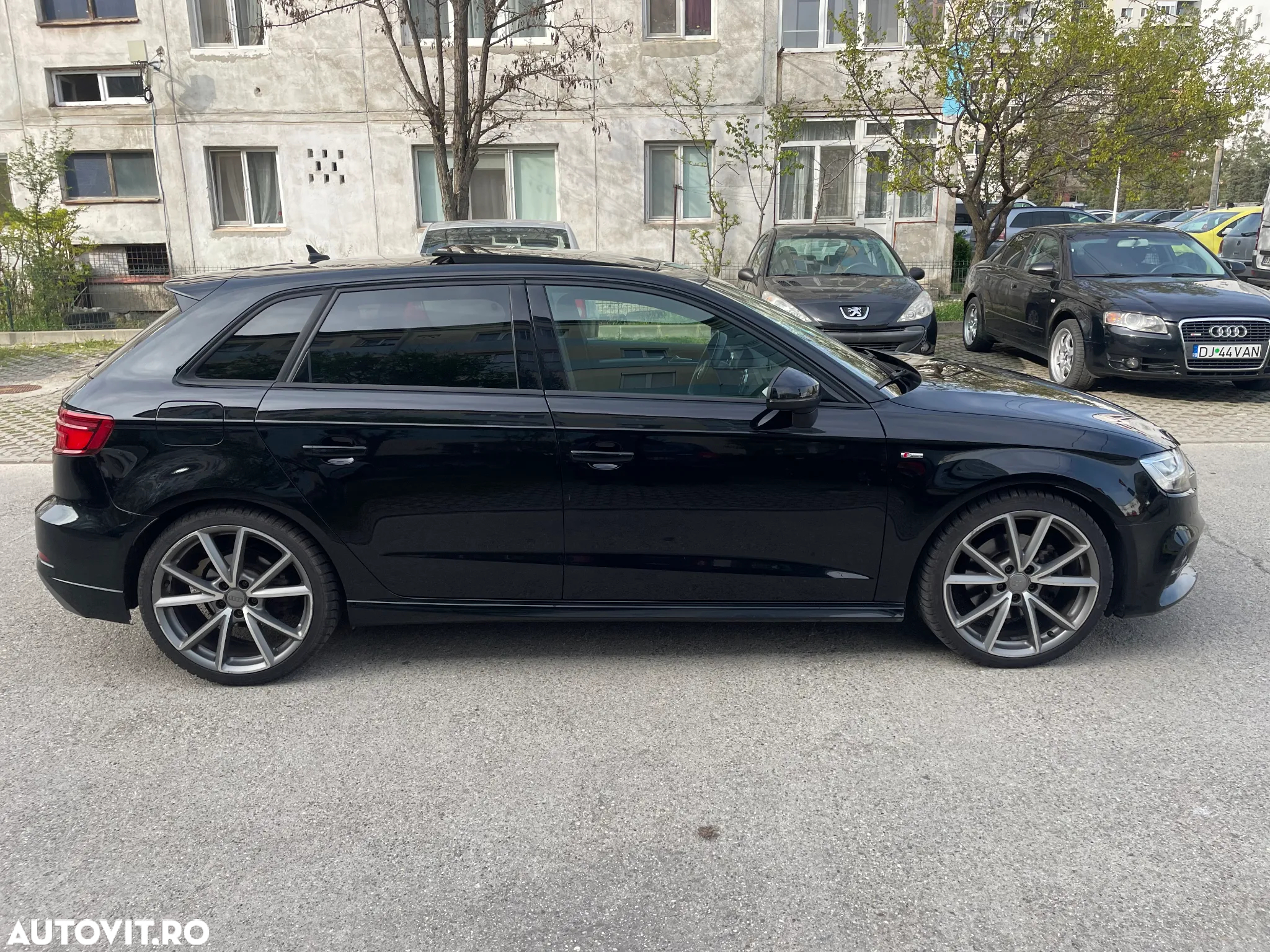 Audi A3 2.0 TDI Sportback (clean diesel) quattro S tronic S line Sportpaket - 15