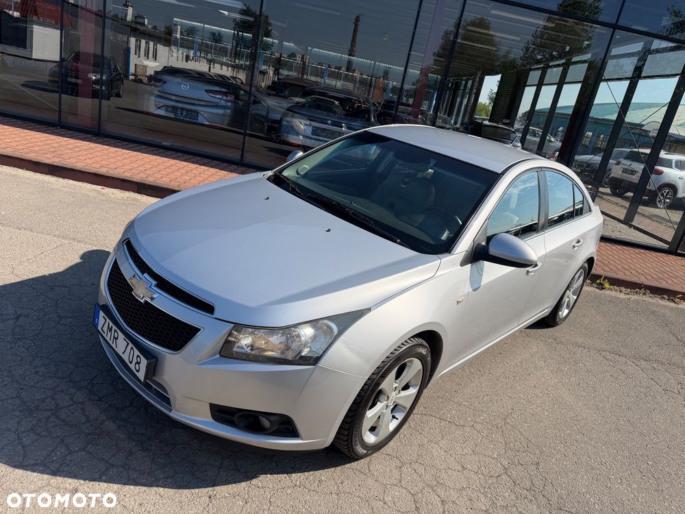 Chevrolet Cruze 1.8 LT+ - 4