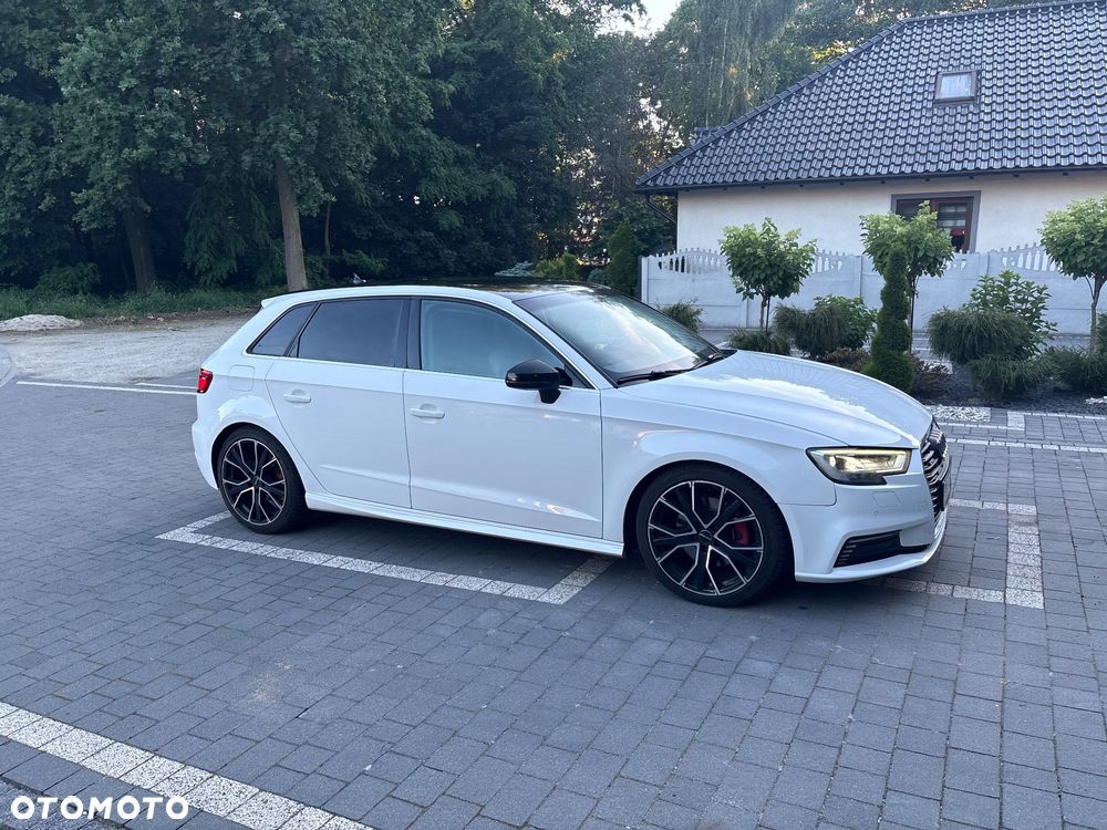 Audi A3 Sportback - 3