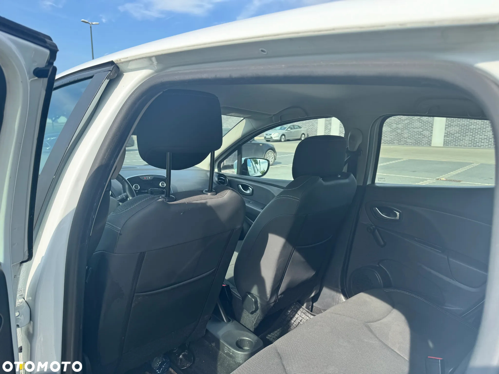 Renault Clio 1.5 dCi Energy Alize - 10