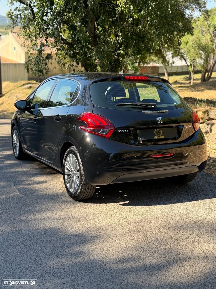 Peugeot 208 1.2 PureTech Allure EAT6 - 5
