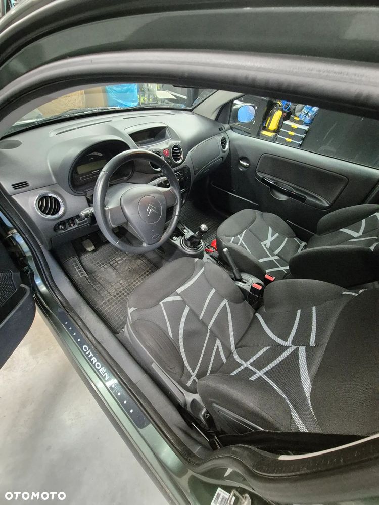 Citroën C2 1.4 VTR - 11