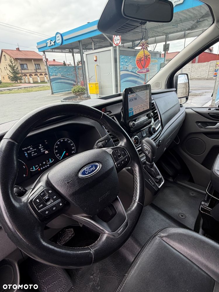 Ford Transit Custom - 11