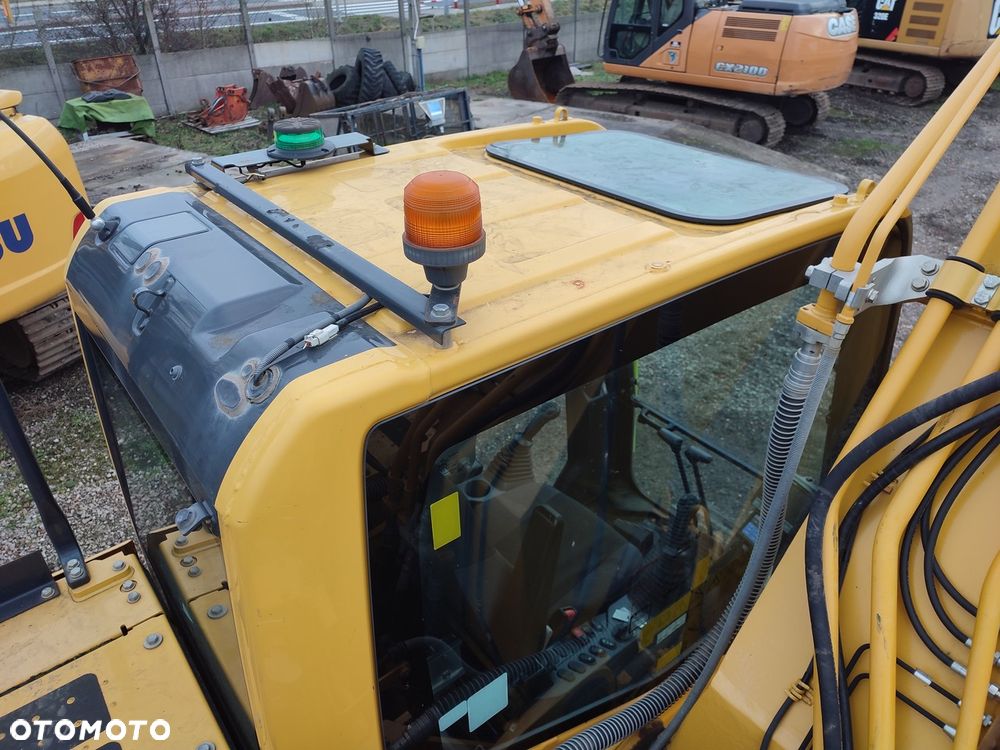 Komatsu PC 210 LC-11 - 23