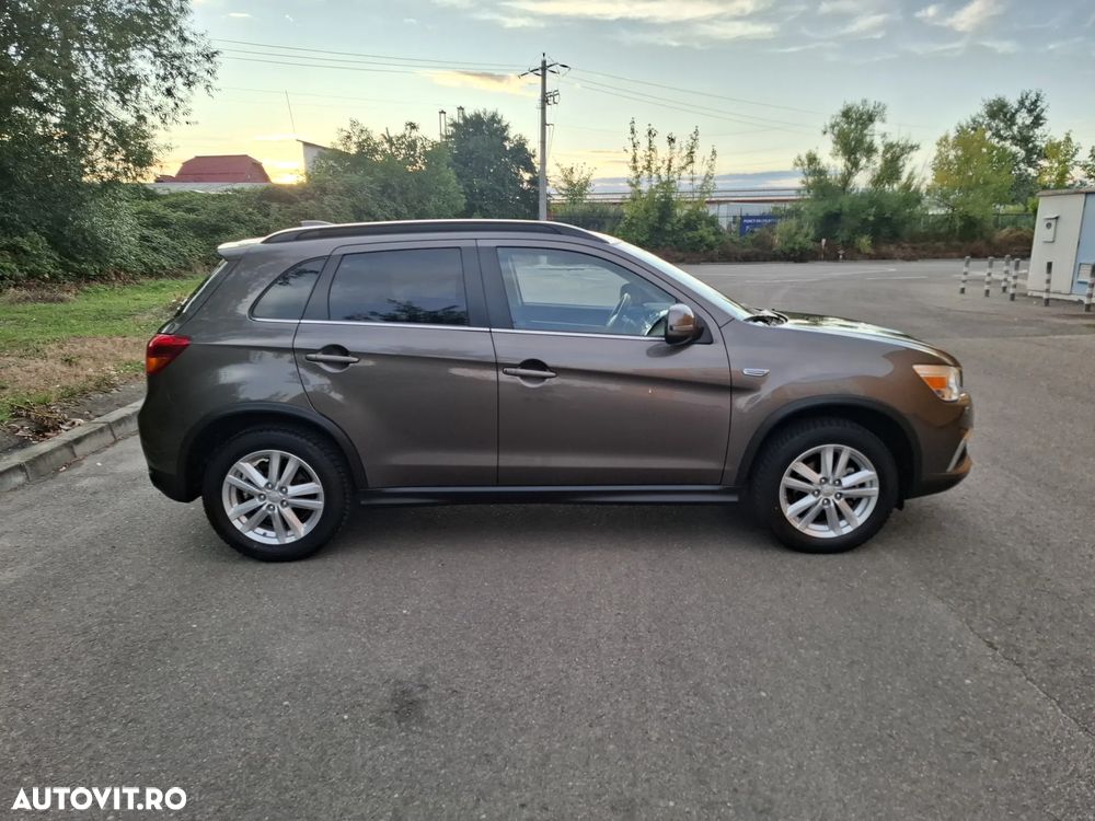 Mitsubishi ASX 2.2 Litri 4WD DI-D Instyle Aut. - 3