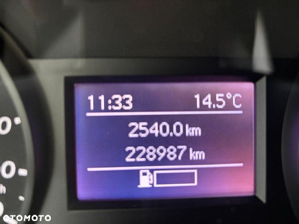 Mercedes-Benz Vito - 18