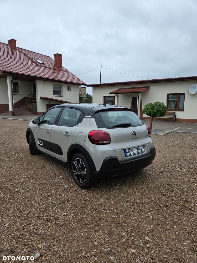 Citroën C3 1.2 PureTech Shine - 2