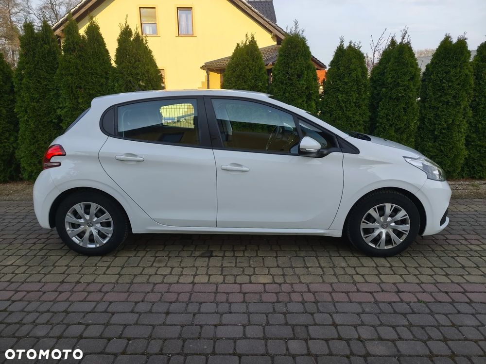 Peugeot 208 PureTech 82 Active - 6