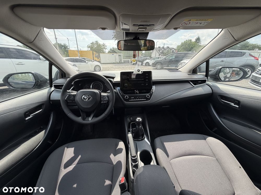 Toyota Corolla 1.6 Comfort - 16