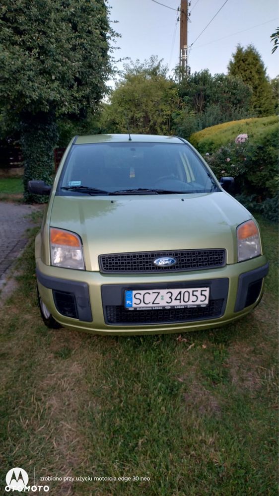 Ford Fusion - 1